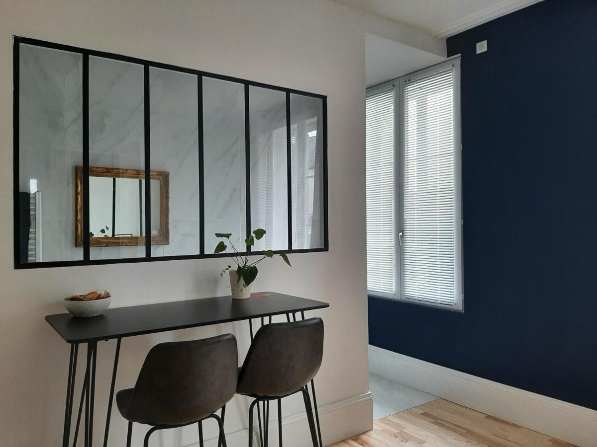 Suite Yves Klein - Proche Gare Et Centre-Ville- Entree Privee Ремирмонт Екстериор снимка